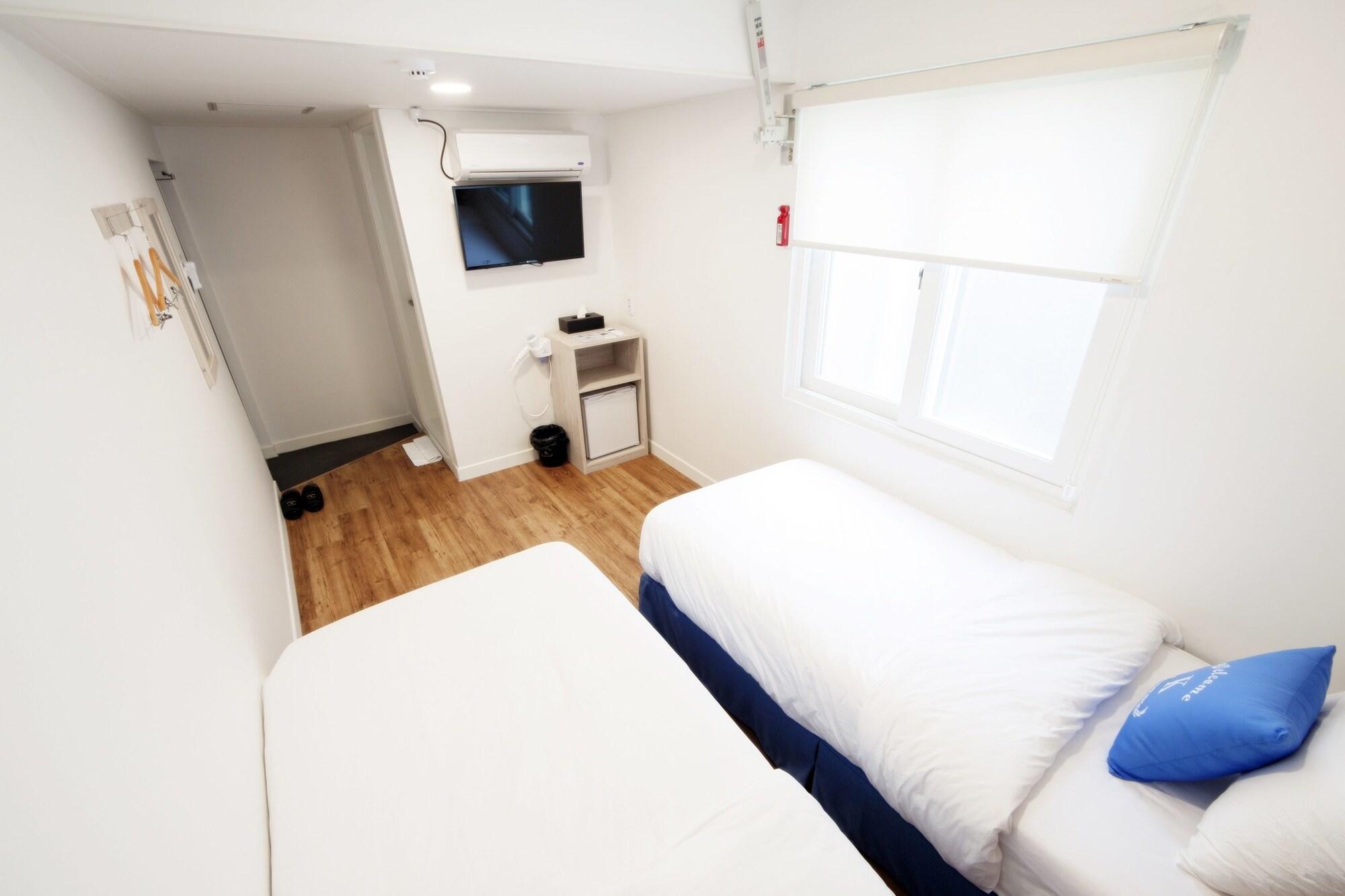 K-Guesthouse Seomyeon 1 Busan Buitenkant foto